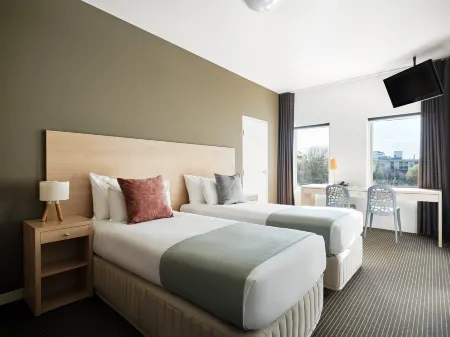 Saint Kilda Beach Hotel, an EVT hotel - Formerly Rydges St Kilda