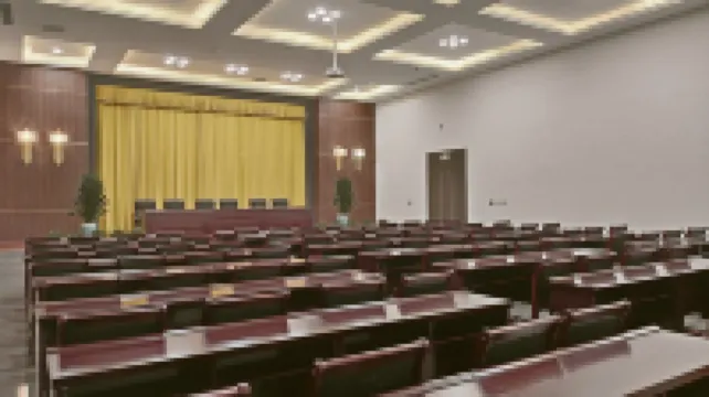 乾元インターナショナルホテル（和田ナイトマーケット）