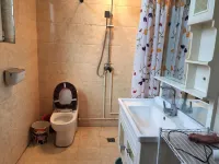 Qinghua Aunt's Little Home Homestay