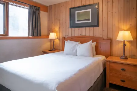 The Hidden Ridge Resort