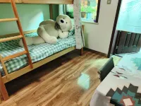 Zhangye Douya Youth Hostel (Ganzhou Night Market) - Hostels
