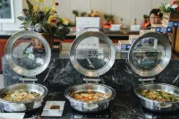 Elite Suites Patong - Aamiainen