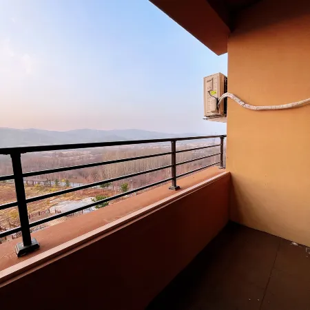Vanke Songhua Lake Season End Homestay