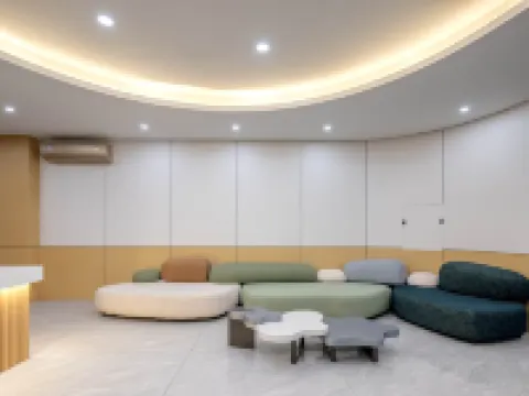 Luntai YunShe Hotel Hotels in Luntai