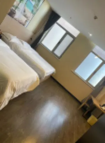 Huayi Select Hotel (Hejian Migezhuang Diyi Zhongxue)