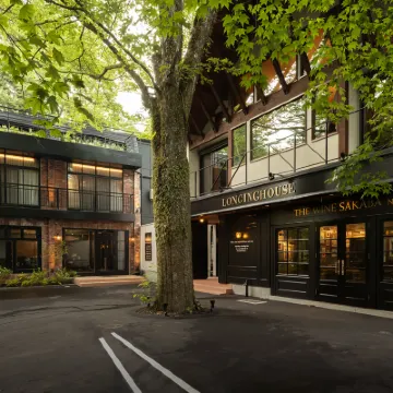 LONGINGHOUSE Kyukaruizawa Suwanomori Hotels near Old Karuizawa Ginza Street