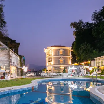 半山攬月設計師美宿（肇慶鼎湖山店） 鄰近鼎湖山的酒店