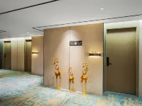 Le Meridien Hotel (Yongkang East Bus Station International Convention and Exhibition Center)