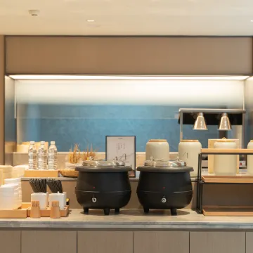 JI Hotel (Hezhou Lingfeng Square)