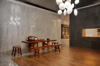 Ramada by wyndham honghe kaiyuan - Gym