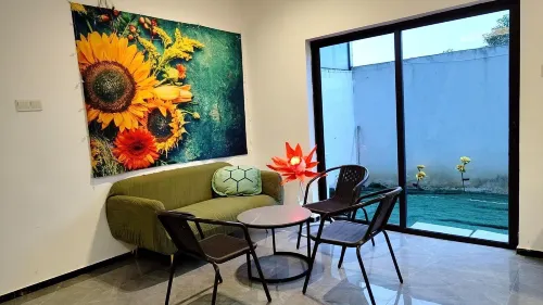 Private Garden Dieshu Mansion (Nanlang Light Rail Sun Yat-sen Former Residence)