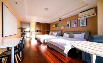 Huayue Serviced Apartment (Shenyang Qingnian Street Color TV Tower Night Market)