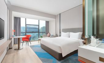 Holiday Inn Express Bazhong Center