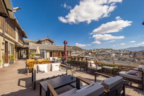 Banshan Yicheng · Banshan Designer Viewing Casu (Lijiang Ancient City Dashuiche Shop) - Barer
