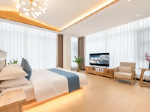 Yuntai Mountain Nashan Nashui Hotel (Zhengyun Expressway Exit) Hotels in Xiuwu