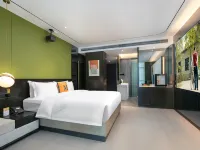Me Young Me House Hotel (Shaodong High-speed Railway Station Binfen Huanqiucheng) โรงแรมในเส้าตง