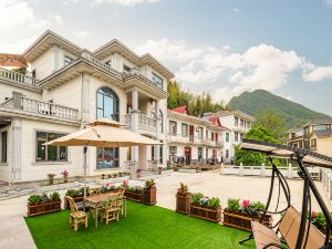 Floral Lushan Yunwu Four Seasons B&B (Lushan Scenic Area)