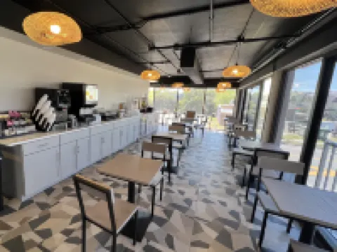 โรงแรม Red Roof PLUS+ & Suites Virginia Beach – Seaside โรงแรมในเวอร์จิเนียบีช