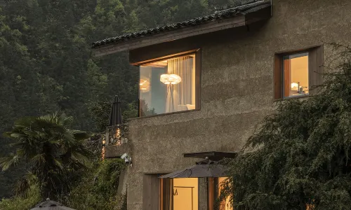 Maison S.