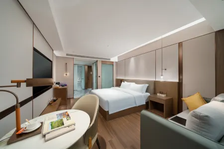 Deli Hotel (Deli Plaza, Yudong Avenue, Yulin)