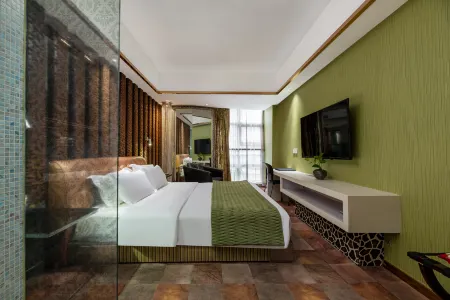 Count Garden Hotel Отели рядом с достопримечательностью «Duyun Nanshazhou Greenland Park»