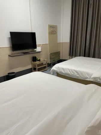 Maoming Caiyi Homestay Отели рядом с достопримечательностью «Shuidong Bay»