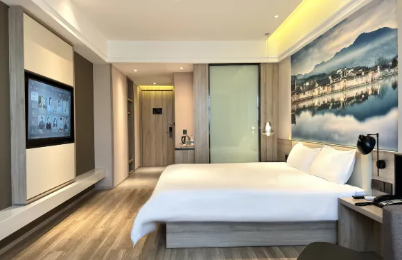 藝龍安雲酒店（如東岔河中學店）