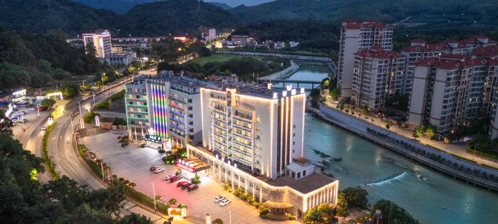 Friendly Hotel (Shaoguan Nanhua Temple) Ξενοδοχεία στην πόλη Σαογκουάν