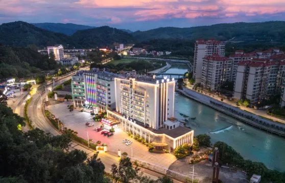 友好酒店（韶關曲江南華寺店）