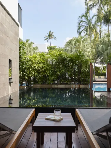 พูลวิลล่า