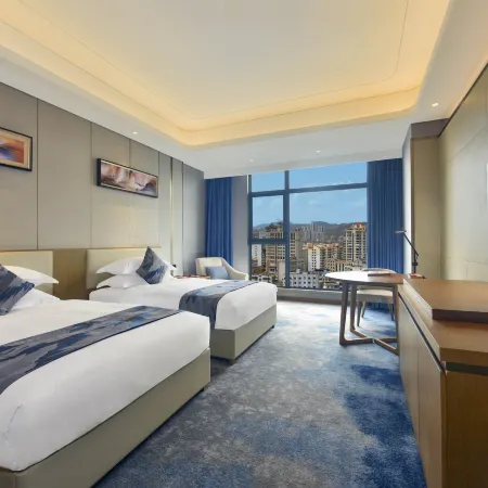 Ramada Plaza by Wyndham Dongxing Citycenter Hotels in Dongxing