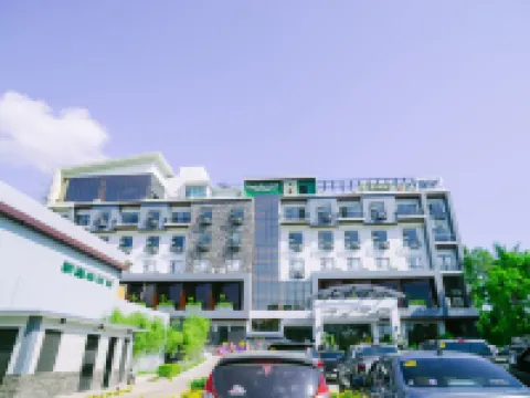 Badsbrotel Suites Hotels in Ipil