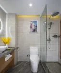 O.live Social Hotel (Jinan Daming Lake Chaoran Tower Branch) - parking