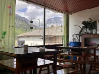 Yeler Lake Shishanxuan Inn