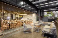 Oakwood Makati Avenue