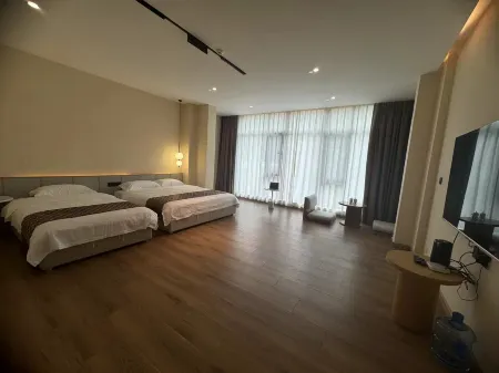 She County Zhonghuangshan Inn