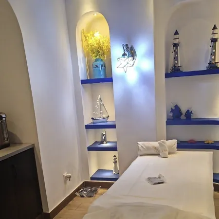 Jinglai Hotel • Select (Shanghai Jingan Changshou Road Metro Station Branch)
