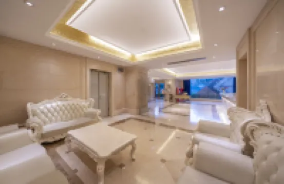 Vienna International Hotel (Nanning Juchang Metro Station)