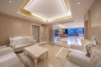 Vienna International Hotel (Nanning Juchang Metro Station)