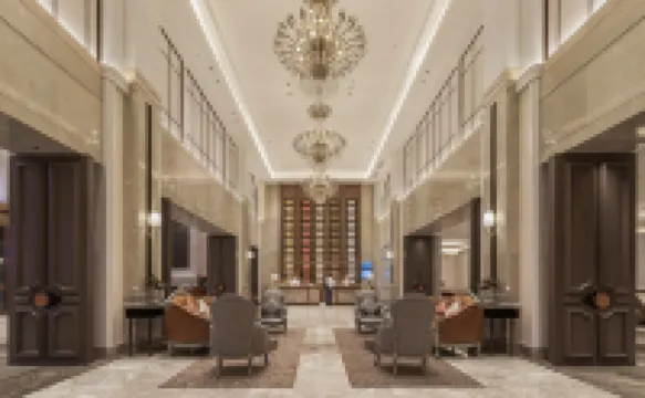 維也納國際酒店（尚志東浦大廈店） 尚志酒店