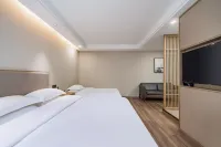 Jinfan Hotel (Leqiao Subway Station Branch Guanqianjie)