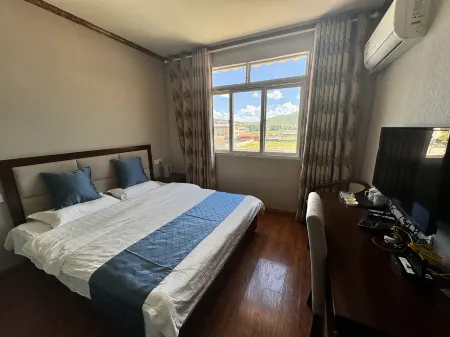 Bangkok Business Hotel Отели в г. Жантан