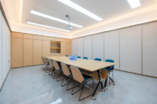 eLong Anyue Hotel (Bengbu South High-speed Railway Station)