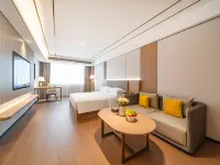 Poltton Service Apartment (Hai Bing Swimming Pool Couple's Road Store, Zhuhai) Hotels near Mt. Shijing Park