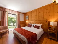Hotel Bouton d'Or - Courmayeur Hotels near Pra Neyron