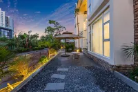 Haikou West B&B (Wuyuanhe Convention and Exhibition Center)