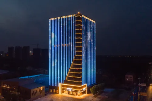 JI Hotel (Qianjiang Huochezhan) - parking