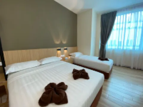 Kaia Suite Hotel センポルナ海洋観光センター周辺のホテル