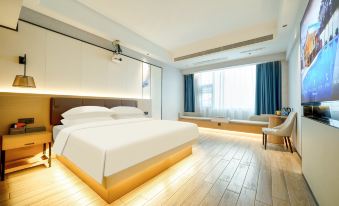 Sheng Karen International Hotel (Lingao Station Branch)