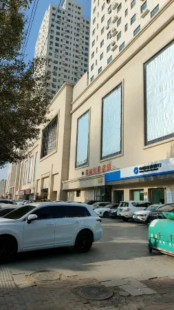 Jinyue Homestay (Songyuan Central Mansion)